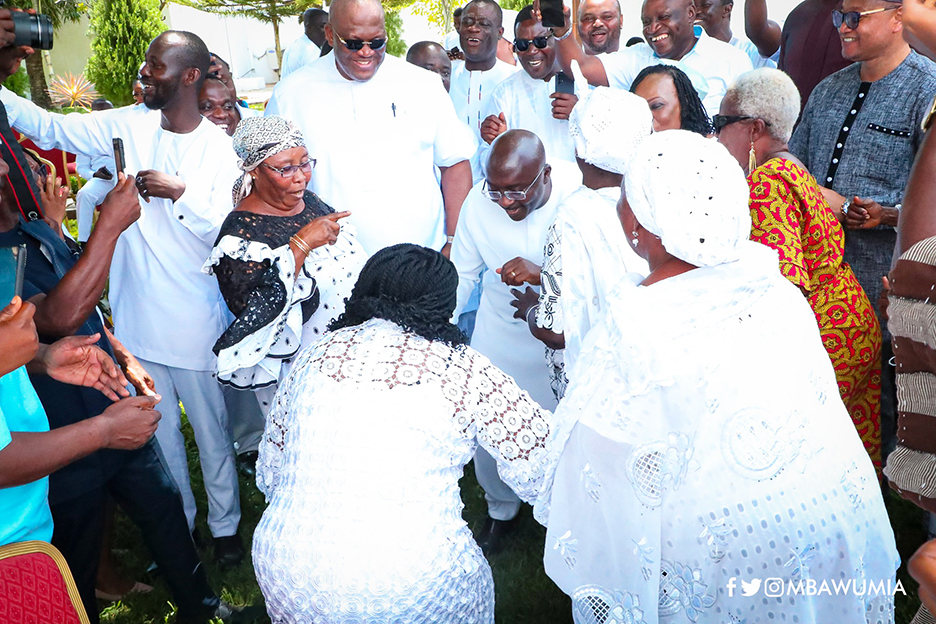 Bawumia celebrates 59th birthday with inmates of Weija leprosarium