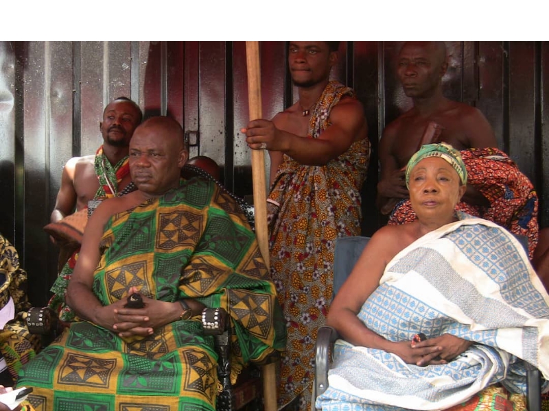 The Chief of Ejura Sekyedumase ,Barima Osei Hwedie II and Queen Mother for Ejura,Nana Akua Tiwaa sitting in state.