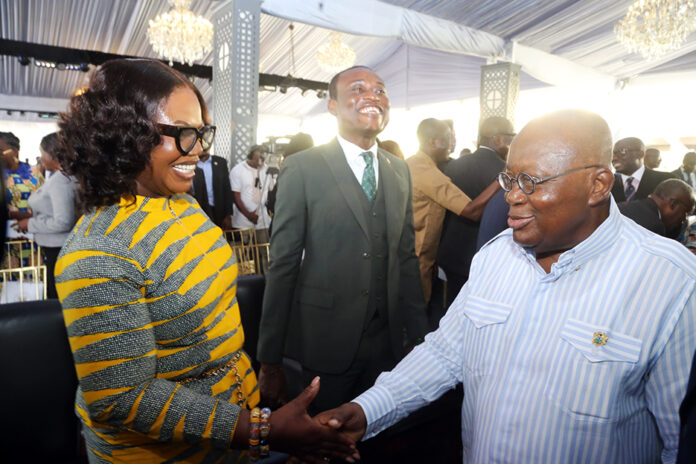 President Akufo-Addo shaking hands with EOCO boss, Tiwaa Addo Danquah, with the Special Prosecutor, Kissi Agyebeng behind