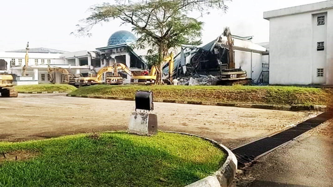 Rivers govt commences demolition of State Assembly complex - The ...