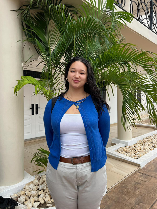 Feature: My Sister At Baggage Claim: An American’s Five Weeks In Ghana