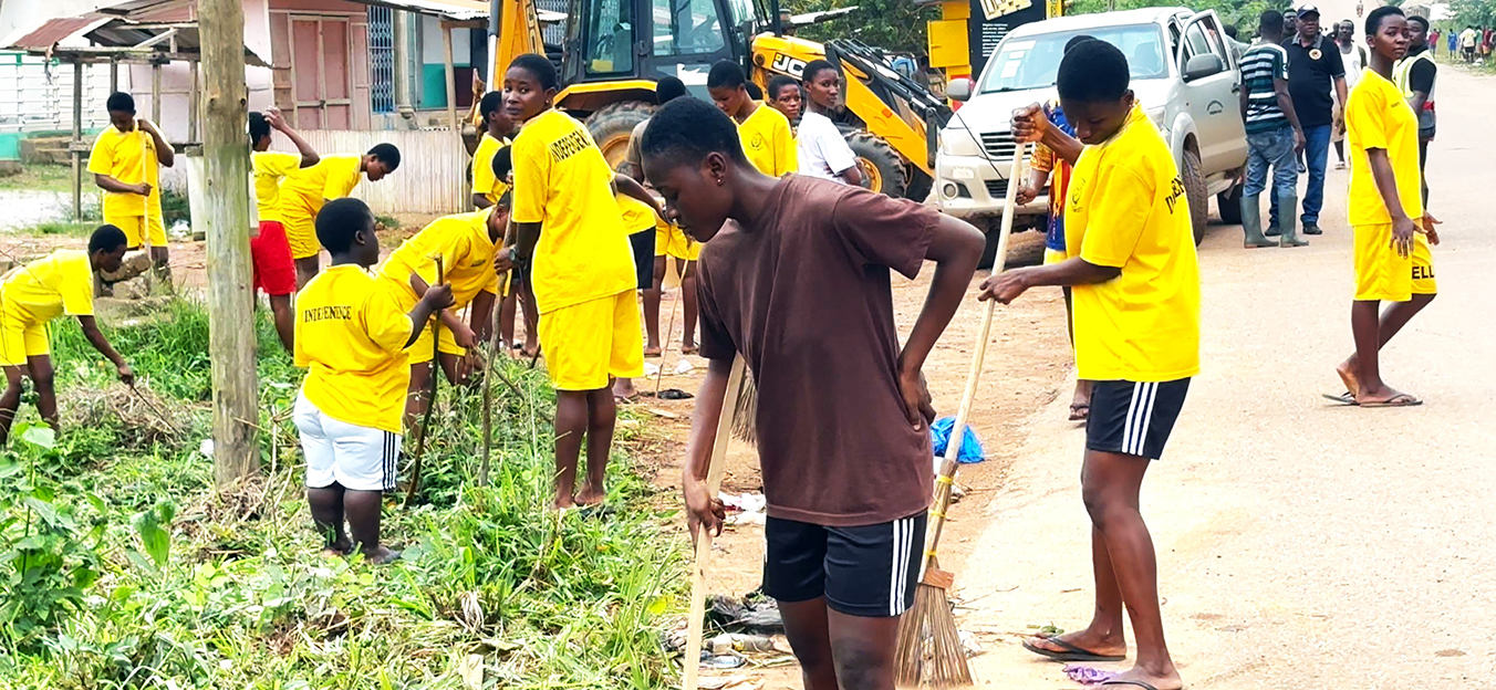 MP Buah, Ellembelle Assembly Lead Clean-Up Exercise Ahead of Nkrumah Day