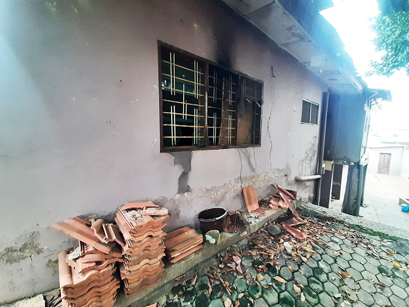 GIS Officers   On Rampage?  … Lawyer Accuses Them Of Unlawful Occupation, Threat And Intimidation Of His Client