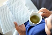 Late Night Cravings; What To Avoid And What To Eat