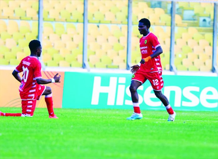 Asante Kotoko players