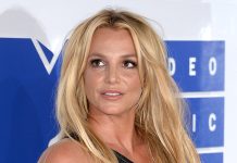 Britney Spears returns to Instagram after deleting account