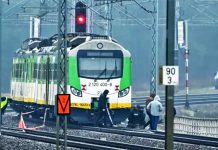 Two Ukrainians working for Russia behind rail sabotage, Polish PM says