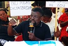 Kwahu Pepease Royal Family Appeals To Mahama To Resolve Chieftaincy Row