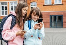 France debates under-15s social media ban endorsed by Macron