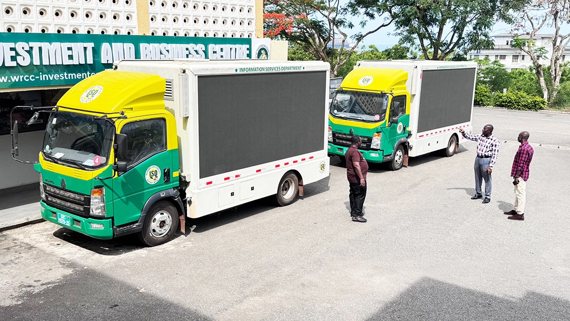 Western Regional Minister Hands Over Broadcast Vans To ISD
