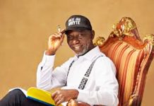 Roverman Productions wins “Best Stage Design” at TheatreMania Africa Awards