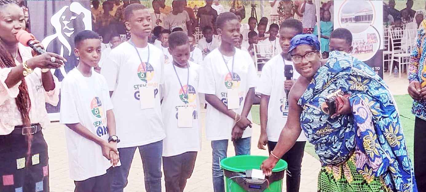 STEM Clubs In Obuasi Showcase Innovations At A 5-Day Bootcamp