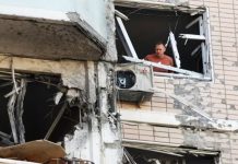 Large-scale Ukrainian drone attack kills three in Moscow -says Russia