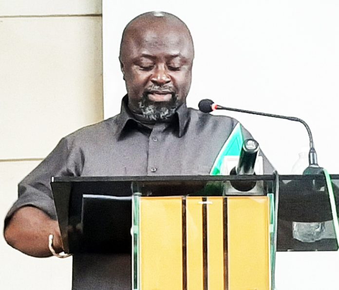 Richard Ofori-Agyeman Boadi addressing the Assembly
