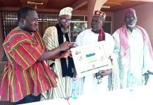 Ahafo Ano South West DCE Donates GH¢30,000 in aid of Islamic School Project