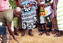 Kwabre East MCE Cuts Sod For 24hr Economy Market At Mamponteng