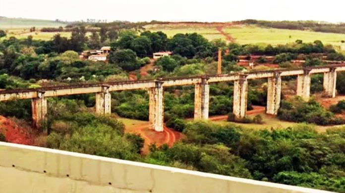 The Ponte do Esqueleto, or