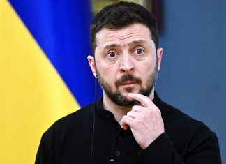 Russian attacks kill 5 in Ukraine as Zelenskyy hails talks with US envoys