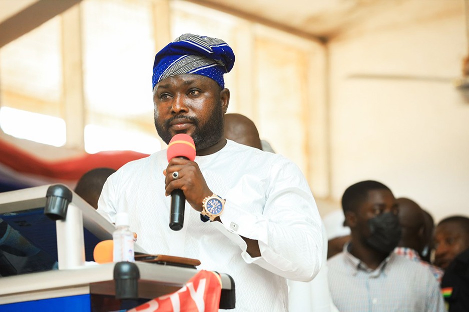 Ayariga pounces on Habib for saying market women would have attacked Ato Forson if…
