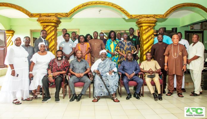 Group picture of Forestry Commission and Nungua Traditional Council