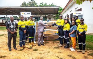 Zijin donates 13 air conditioners  to Abirem government hospital