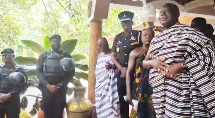 Otumfuo addressing IGP Special Operations Team at Manhyia Palace