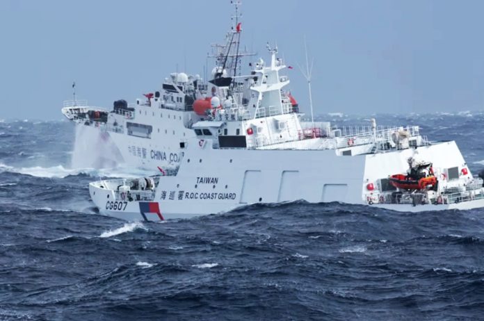 Taiwan coastguard vessel chases after Chinese coastguard vessel