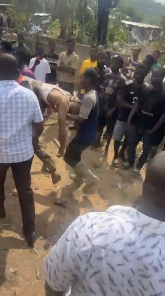 Kind-hearted individuals offer assistance to an injured man after the incident. Kind-hearted individuals offer assistance to an injured man after the incident.