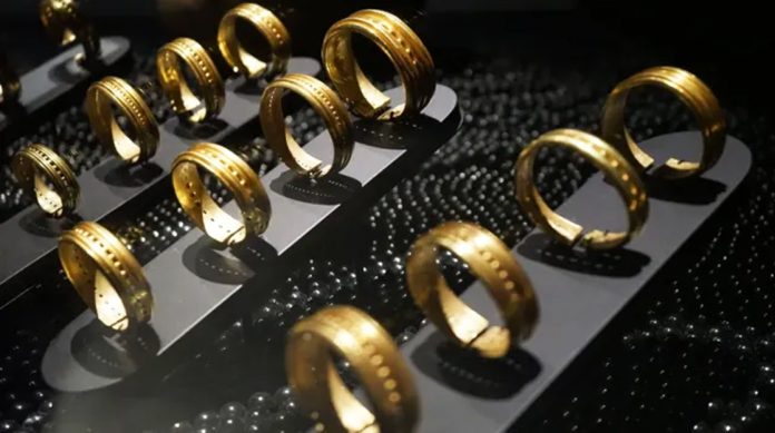 Gold rings dating back to the Bronze Age were stolen from the Villena Museum