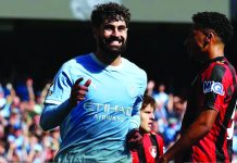 Man City score two late goals to beat Bournemouth