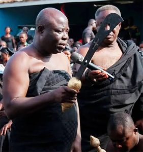 Asante-Effiduase gets new chief