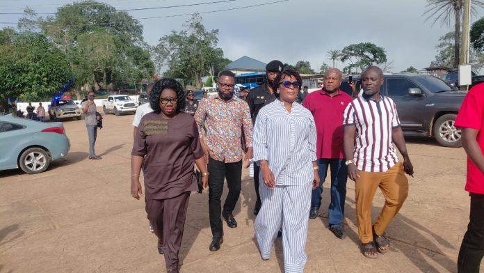 The Eastern Regional Minister, Rita Akosua Adjei Awatey (in a shade) with a high-powered REGSEC delegation to the two schools on Wednesday to assess the situation and restore calm.
