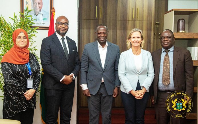 Minister Armah Buah with the Malawian delegation