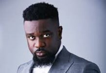 Nigerian billionaires are the engine behind their successful Artistes -Sarkodie