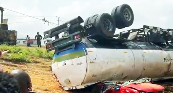 The accident occurred around Aduloju Bus Stop on Saturday