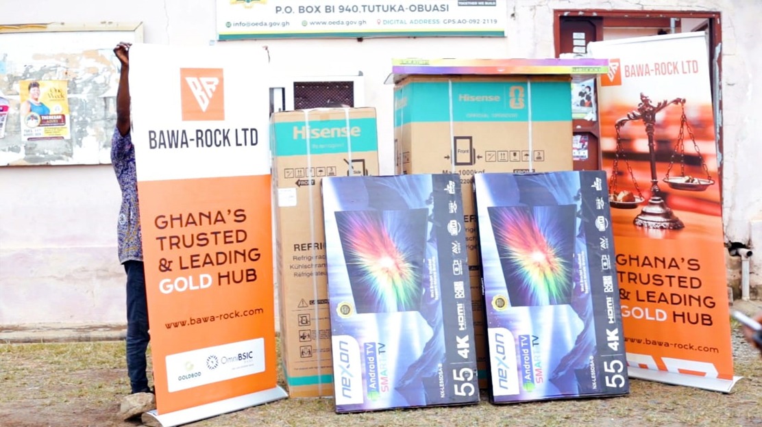 Bawa Rock Supports Obuasi East Best Teacher Award With GH¢60k Equipment